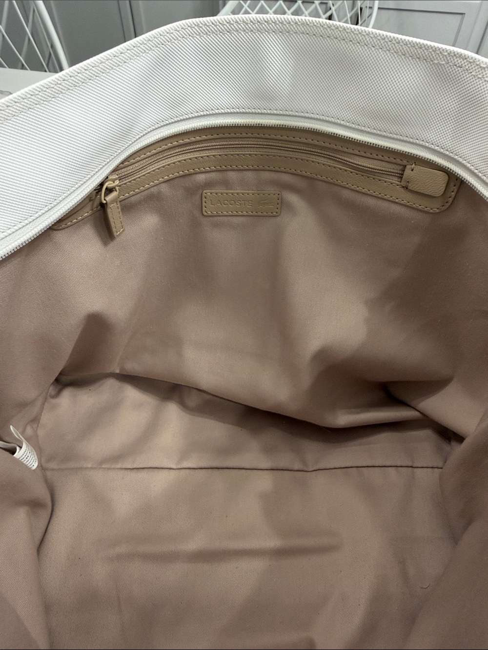 Lacoste White PVC Textured Tote Bag - Picture 10 of 12